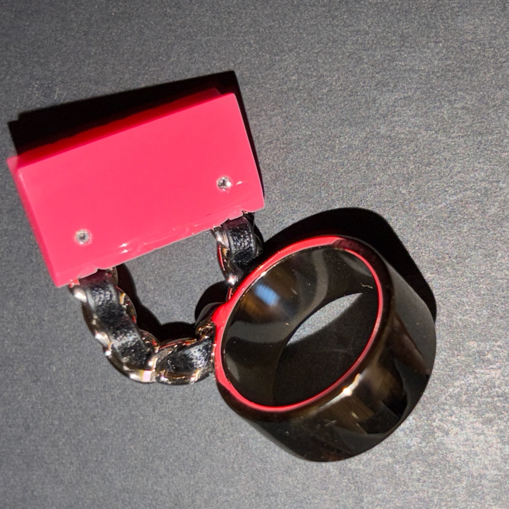 π CC bag π
Charm π Ring π Size 6 β¨ - Picture 8 of 9